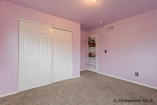 1709 GETTYSBURG DR, Cheyenne, WY 82001