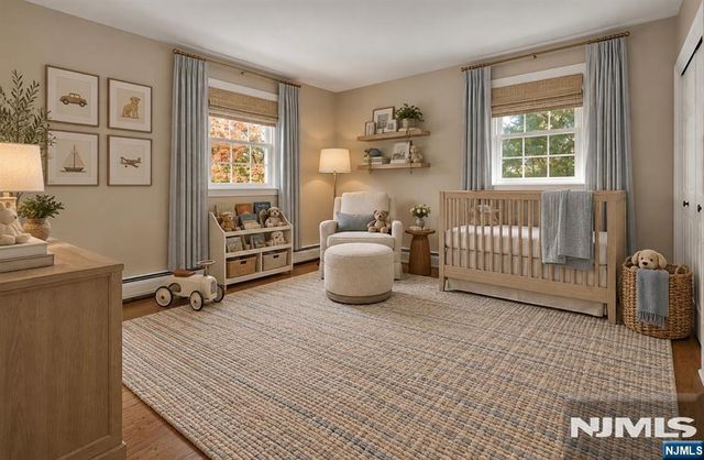 8 Cedar Lane, Roseland, NJ 07068