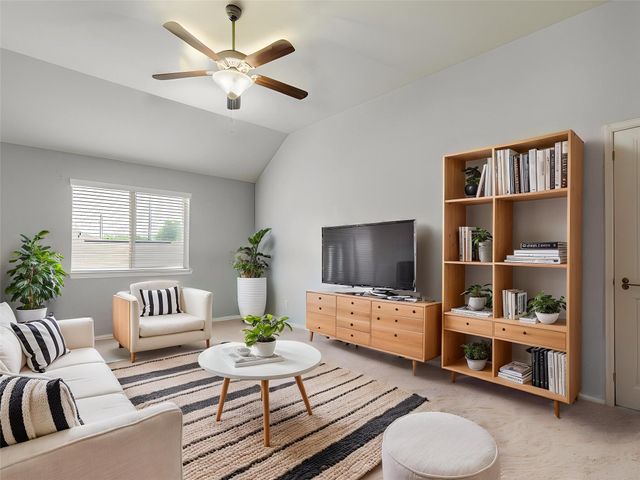 319 Sandstone TRL, Buda, TX 78610