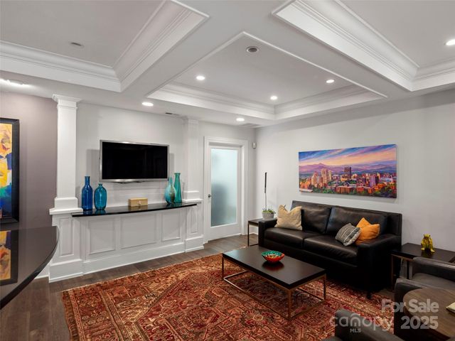 403 Baird Cove Road, Asheville, NC 28804