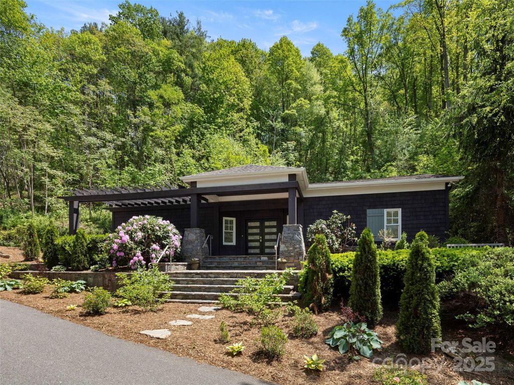 403 Baird Cove Road, Asheville, NC 28804