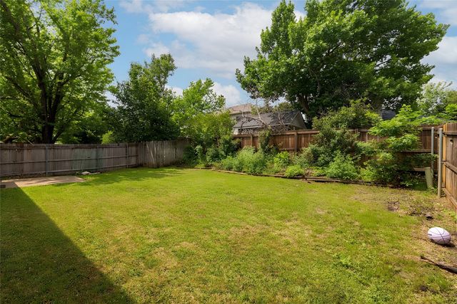 2206 Arbor Chase Circle, Arlington, TX 76011