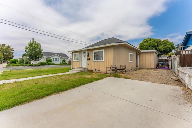 694 Central Avenue, Hollister, CA 95023