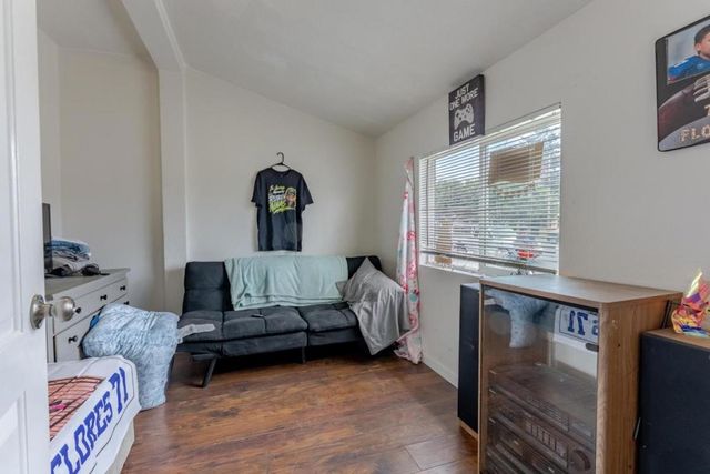 694 Central Avenue, Hollister, CA 95023