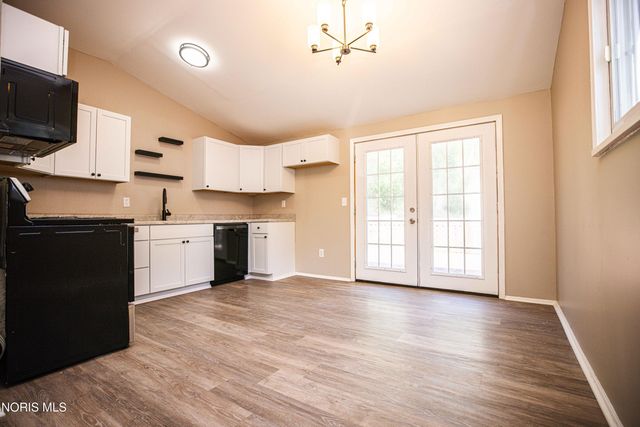 6016 Curson Drive, Toledo, OH 43612