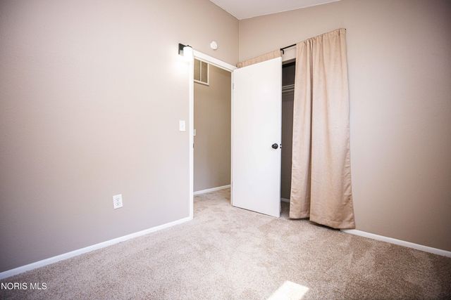 6016 Curson Drive, Toledo, OH 43612