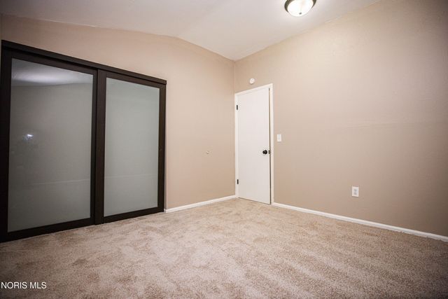 6016 Curson Drive, Toledo, OH 43612