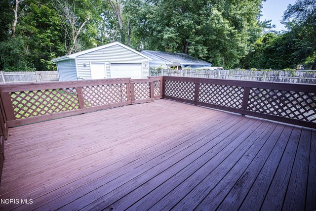 6016 Curson Drive, Toledo, OH 43612