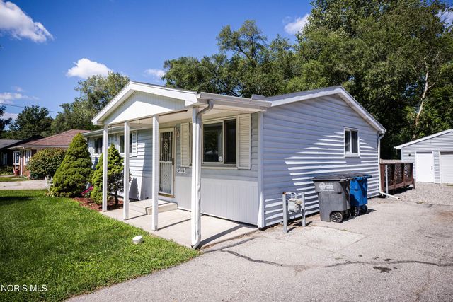 6016 Curson Drive, Toledo, OH 43612