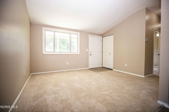 6016 Curson Drive, Toledo, OH 43612