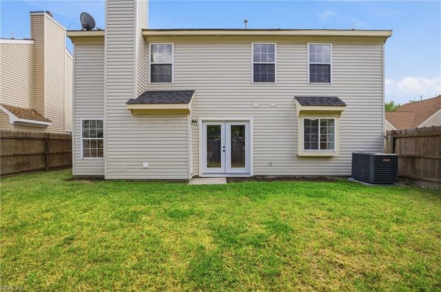 616 Lord Nelson CT, Chesapeake, VA 23320