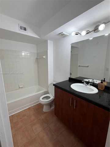 565 Vista Isles Drive 2018, Sunrise, FL 33325