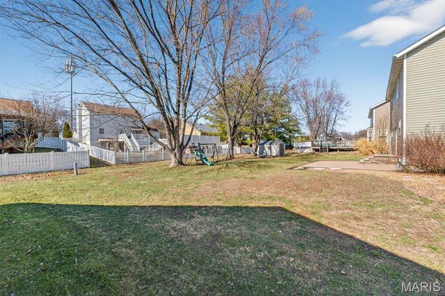 1029 Meadows Court, Maryville, IL 62062