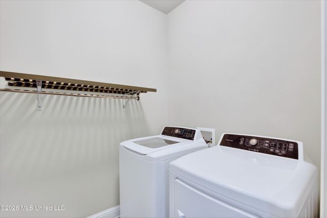 6821 Sweetclover Drive, Ocean Springs, MS 39564