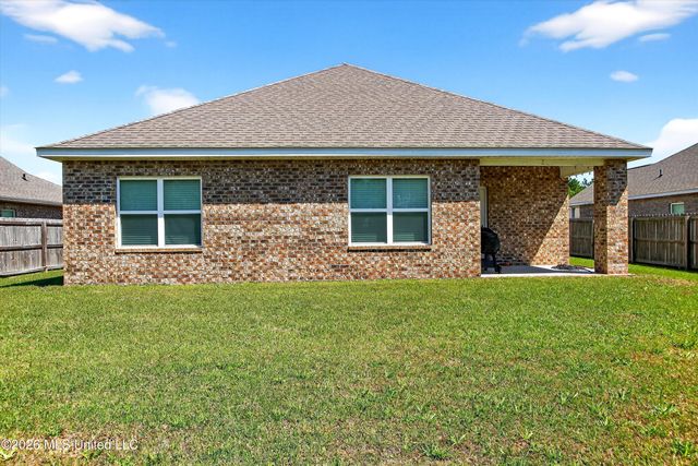 6821 Sweetclover Drive, Ocean Springs, MS 39564