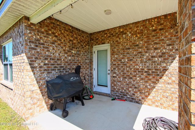 6821 Sweetclover Drive, Ocean Springs, MS 39564