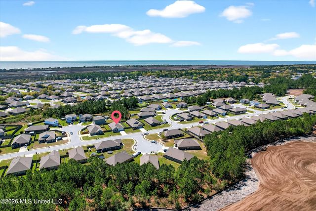 6821 Sweetclover Drive, Ocean Springs, MS 39564