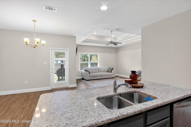 6821 Sweetclover Drive, Ocean Springs, MS 39564