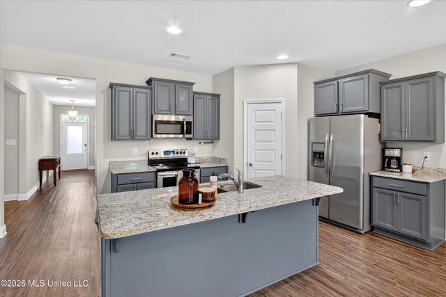 6821 Sweetclover Drive, Ocean Springs, MS 39564