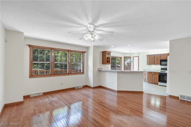 4457 Stone Creek Drive, Brunswick, OH 44212