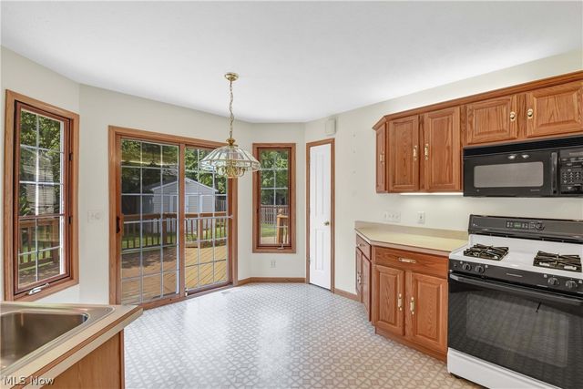 4457 Stone Creek Drive, Brunswick, OH 44212