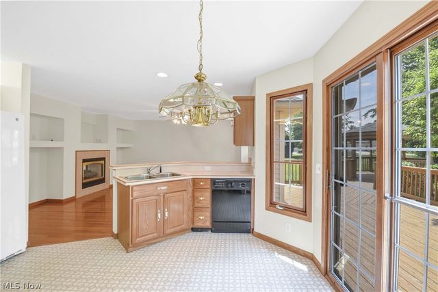 4457 Stone Creek Drive, Brunswick, OH 44212