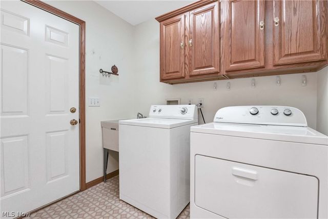 4457 Stone Creek Drive, Brunswick, OH 44212