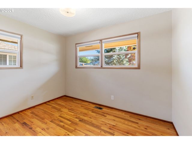 7574 DELAWARE Ln, Vancouver, WA 98664