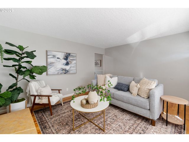 7574 DELAWARE Ln, Vancouver, WA 98664