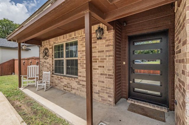 8015 Leigh Ann Drive, Dallas, TX 75232