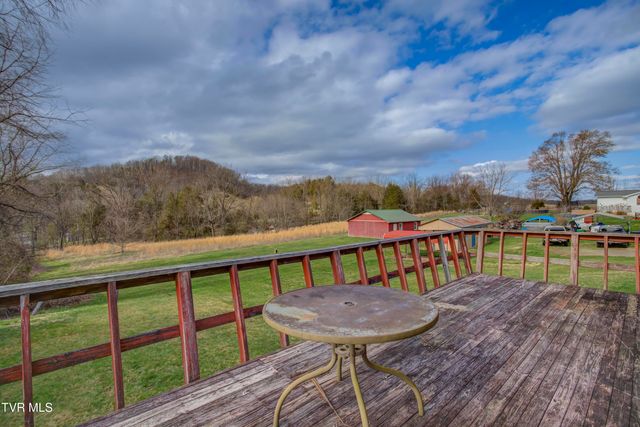 24102 Crimson Drive, Bristol, VA 24202