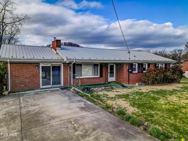 24102 Crimson Drive, Bristol, VA 24202