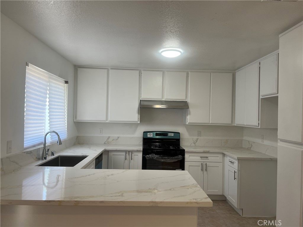 1669 Wilson, Perris, CA 92571 — photo 2