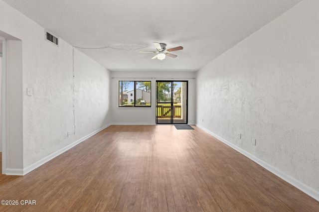 6901 N Lagoon Drive 33, Panama City, FL 32408