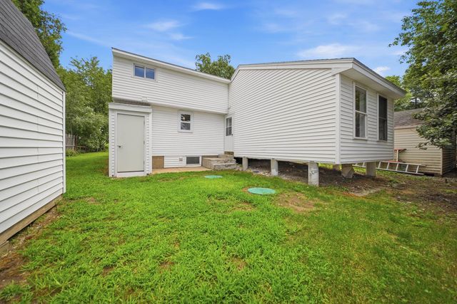 110 Millville Circle, Salem, NH 03079