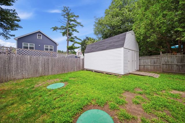 110 Millville Circle, Salem, NH 03079