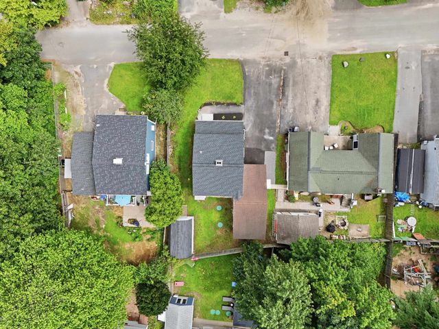 110 Millville Circle, Salem, NH 03079