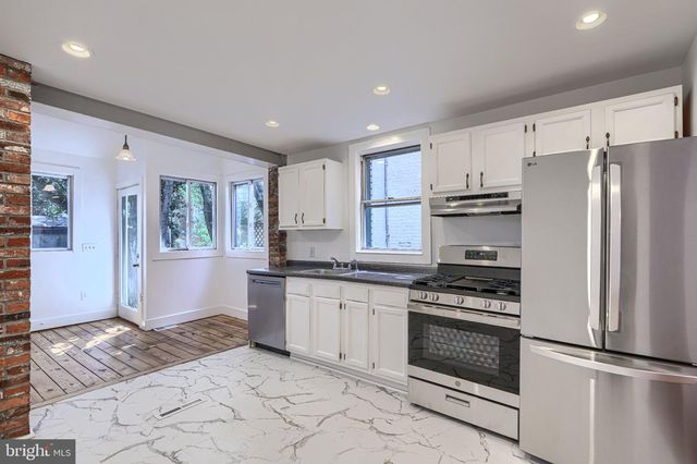 109 S STRICKER ST, Baltimore, MD 21223