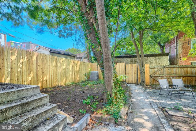 109 S STRICKER ST, Baltimore, MD 21223