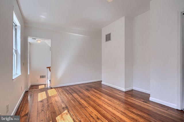 109 S STRICKER ST, Baltimore, MD 21223