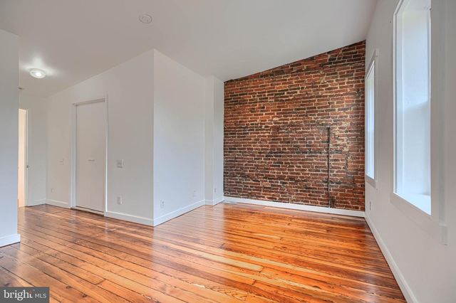 109 S STRICKER ST, Baltimore, MD 21223