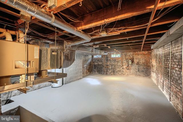 109 S STRICKER ST, Baltimore, MD 21223