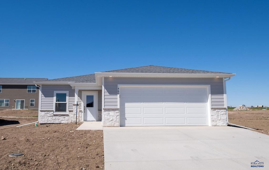 460 YELNER DR, Box Elder, SD 57719