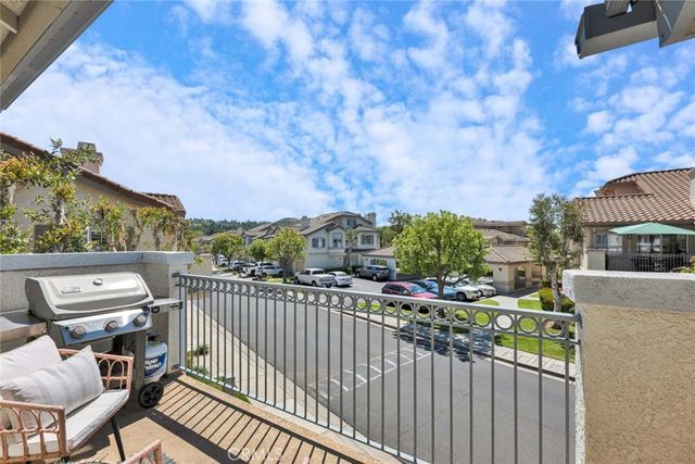 7877 E Horizon View, Anaheim Hills, CA 92808