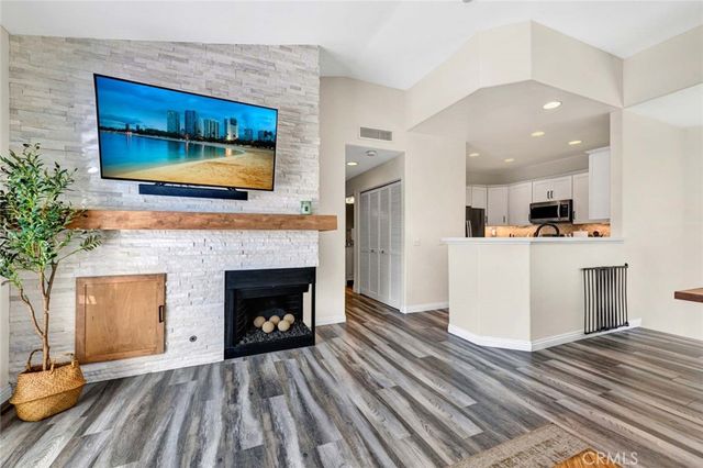 7877 E Horizon View, Anaheim Hills, CA 92808
