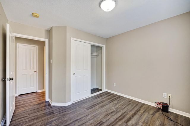 77 Woodlily Pl, The Woodlands, TX 77382