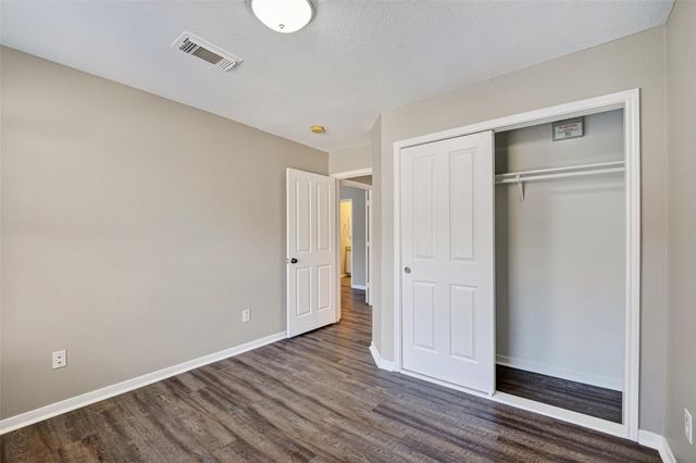 77 Woodlily Pl, The Woodlands, TX 77382