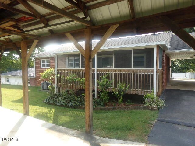 205 Neeley Drive, Blountville, TN 37617