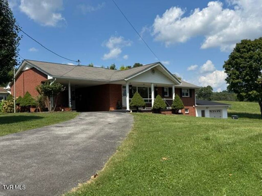 205 Neeley Drive, Blountville, TN 37617