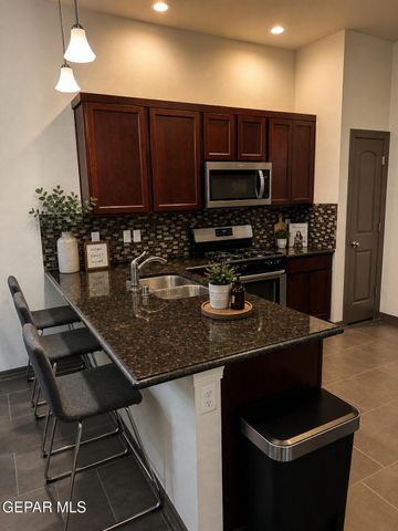 7359 Via Canutillo Drive, El Paso, TX 79911